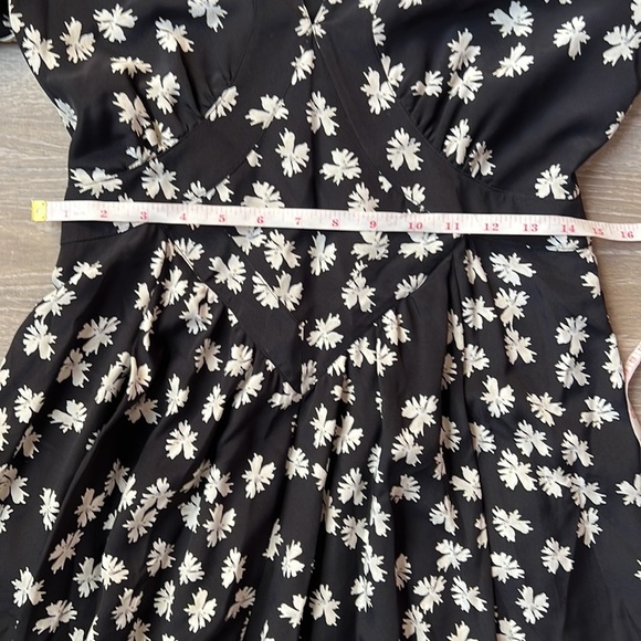 Derek Lam silk Floral Print V-Neck Long Sleeve Mini Dress Size 4 - Picture 14 of 15